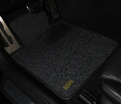 Gran' KRONE installed in a vehicle in Tweed Black